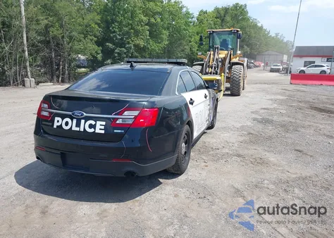 2015 Ford Taurus z USA, uszkodzony, nr VIN 1FAHP2MK3FG117731